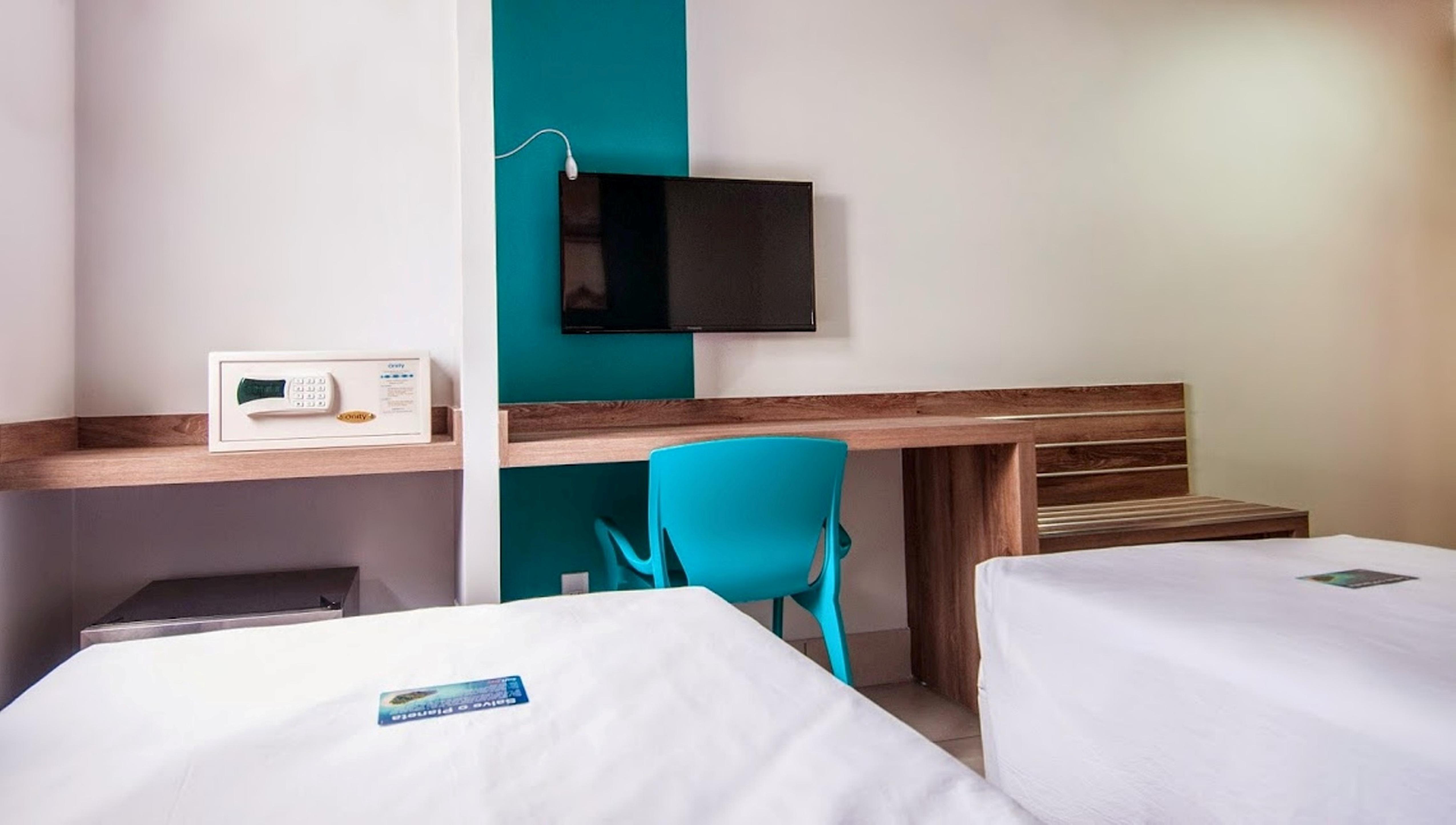 Mega Moda Hotel